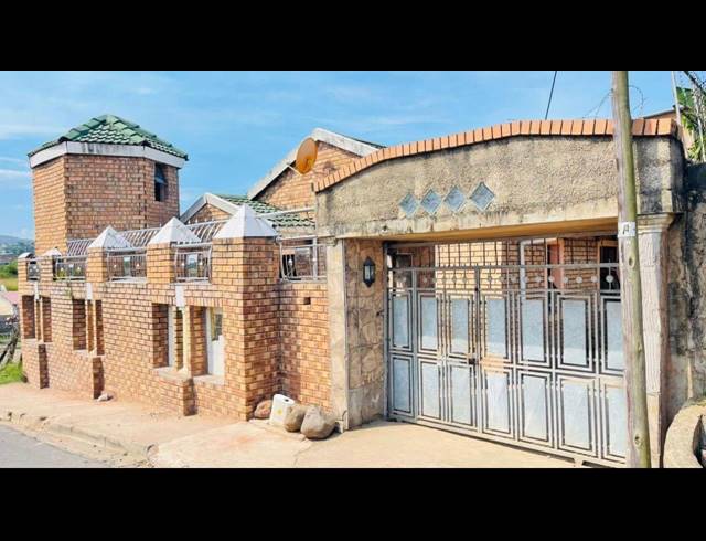 4 BEDROOM HOUSE FOR SALE IN INANDA